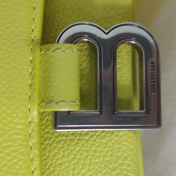 Balenciaga yellow small bag like new - Picture 4 of 10